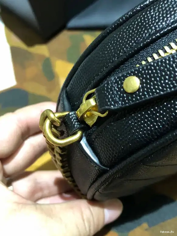 BAG ROUND YSL VINYLE CAMERA 0609